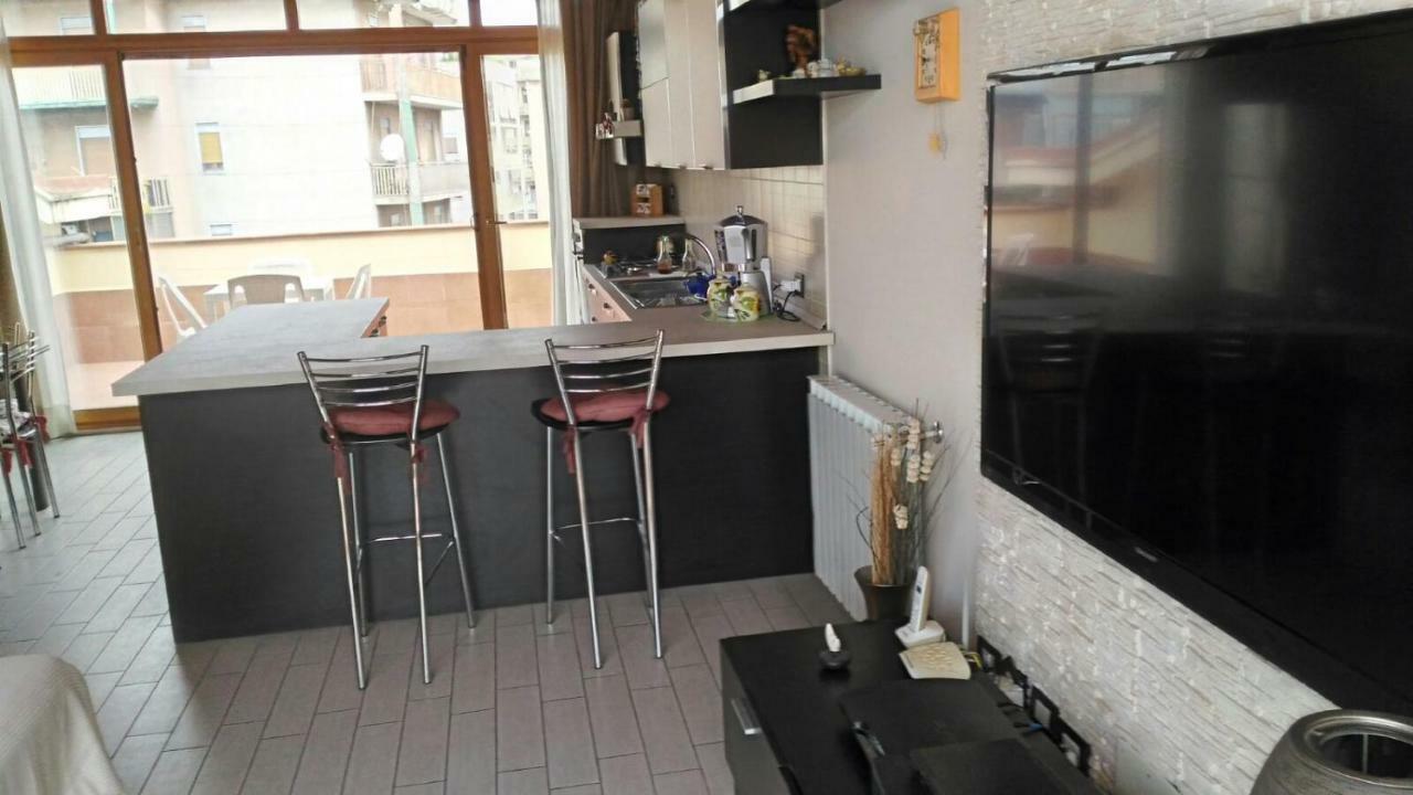 A Due Passi Da Tutto Apartment Catania Exterior photo
